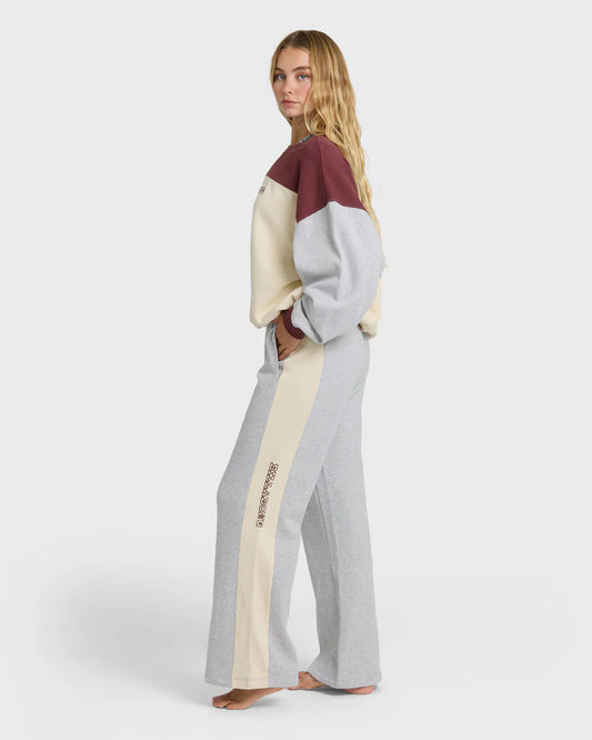 Billabong Women's Get It Sweatpants