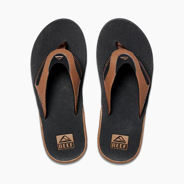 Fanning Sandal