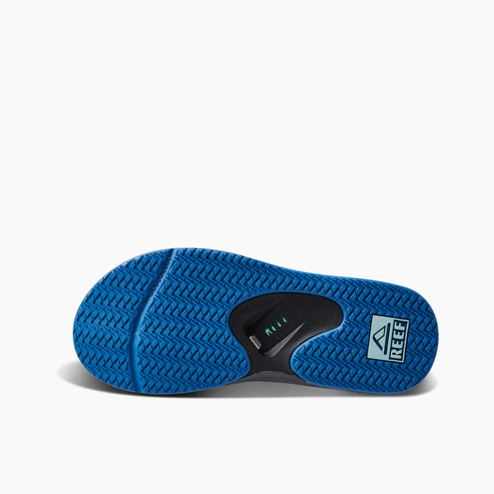 Fanning Sandal