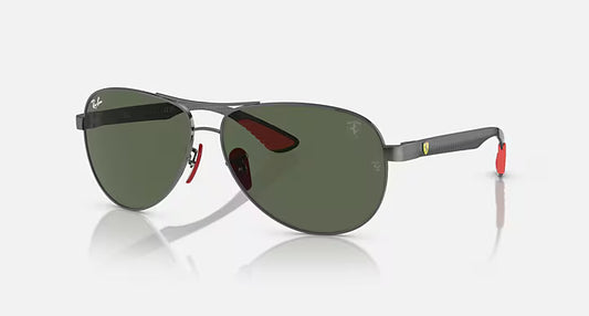 Ray-Ban RB8331M SCUDERIA FERRARI COLLECTION Sunglasses