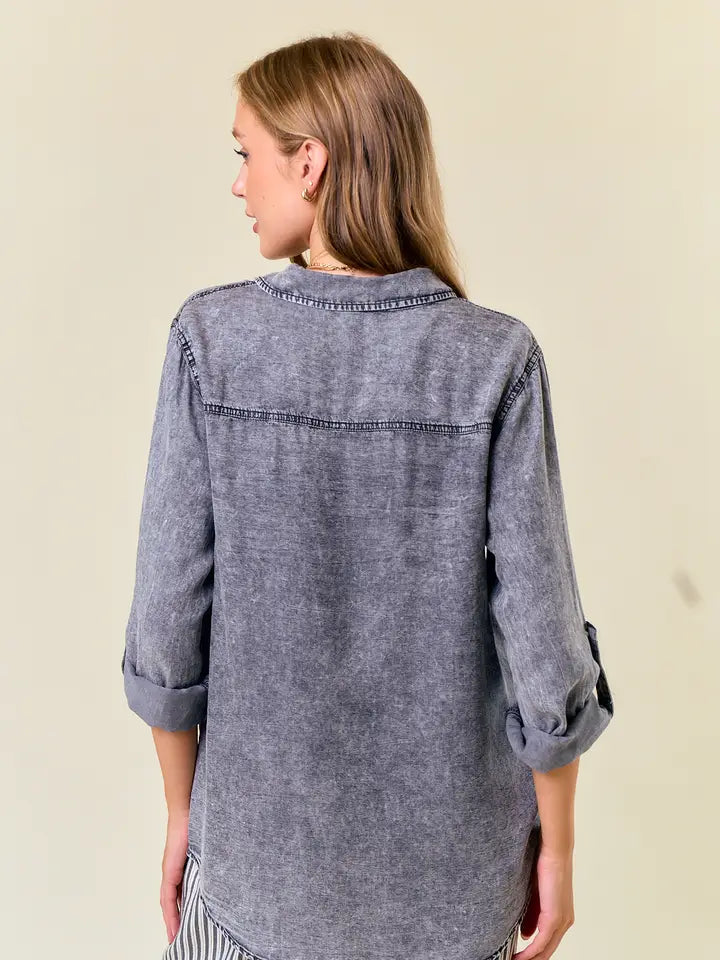 Doe and Rae Women's Chambary Shirt w/Pockets