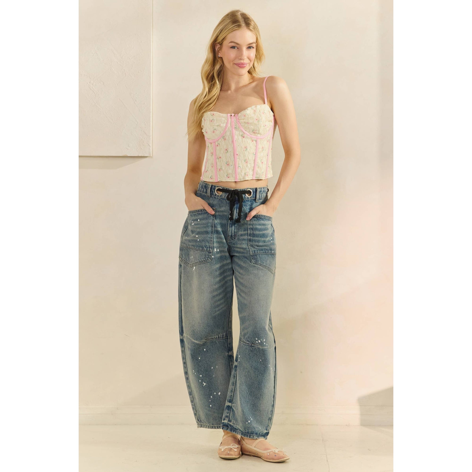 Veveret Flower Lace Corset Cami Top