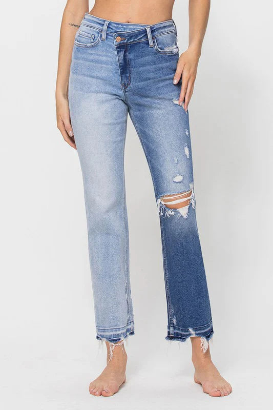 Criss Cross Boyfriend Jeans