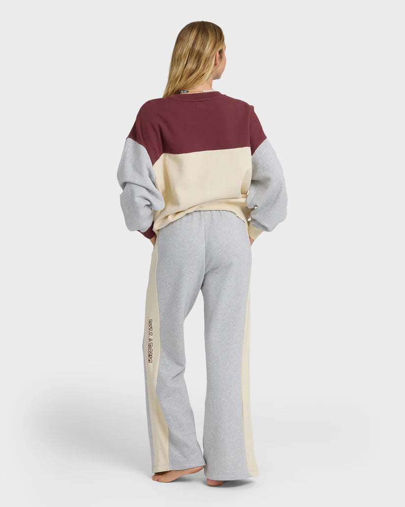 Billabong Women's Get It Sweatpants