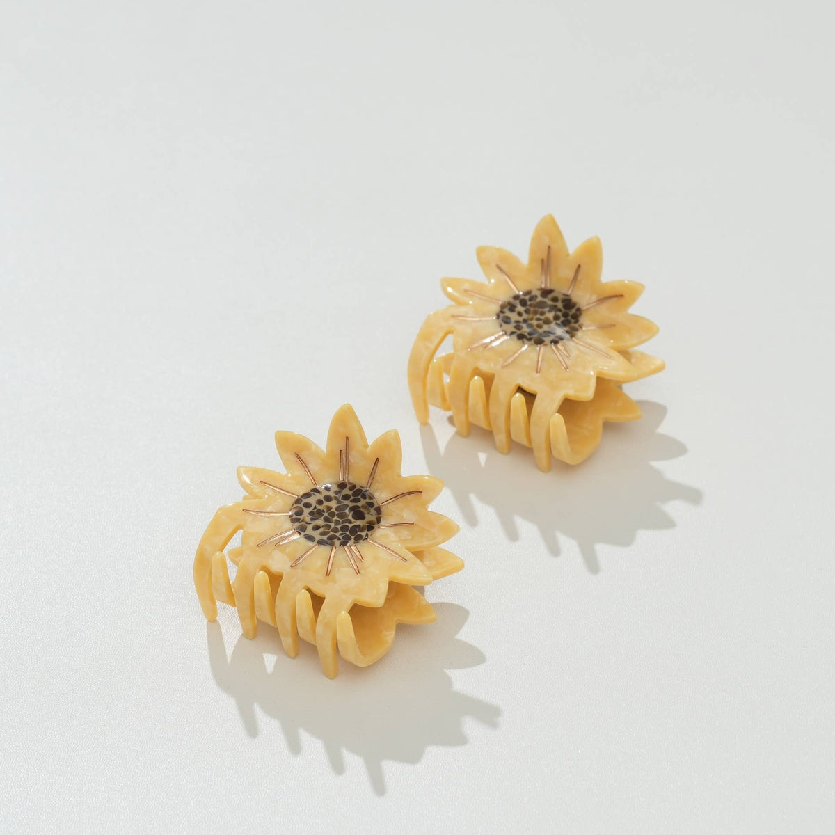 Adorro Sunflower Claw Clip
