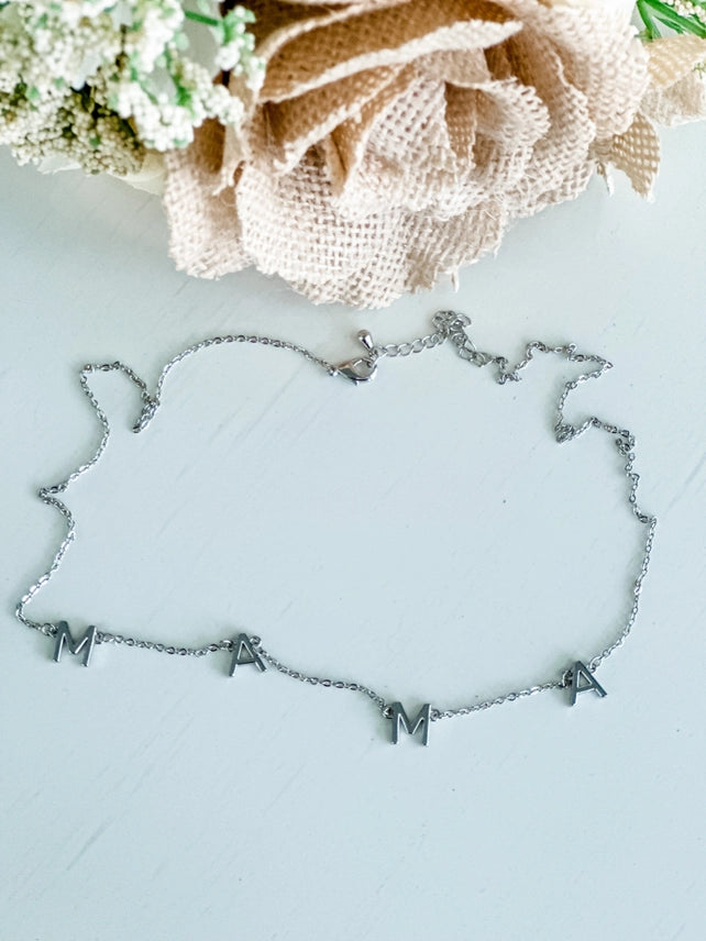Mama Necklace
