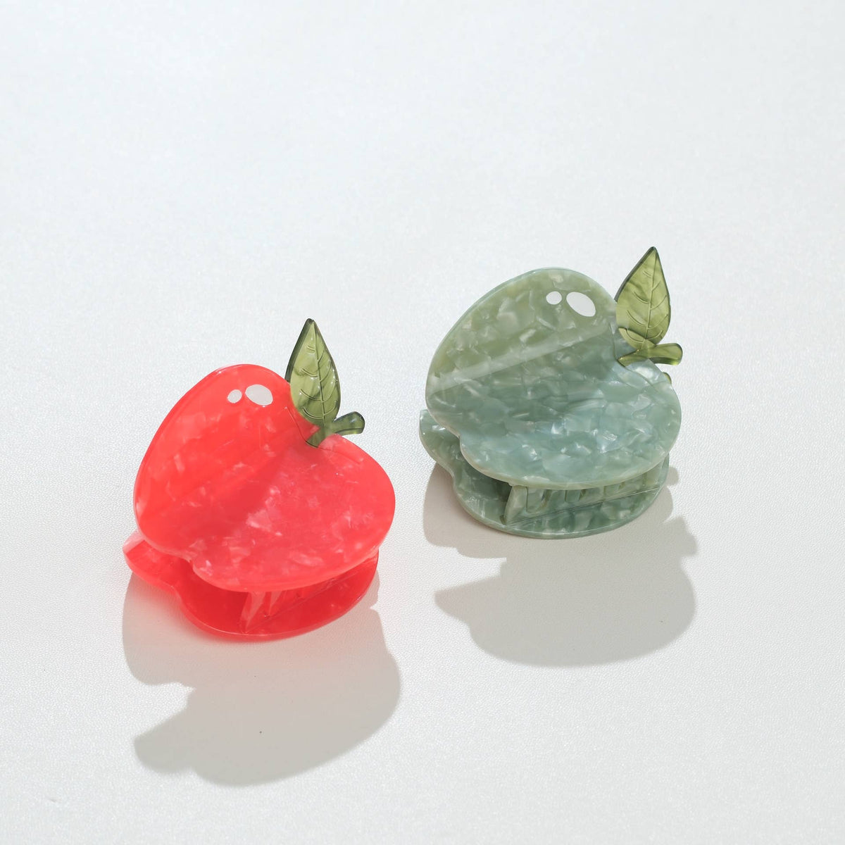 Adorro Red & Green Apple Claw Clip