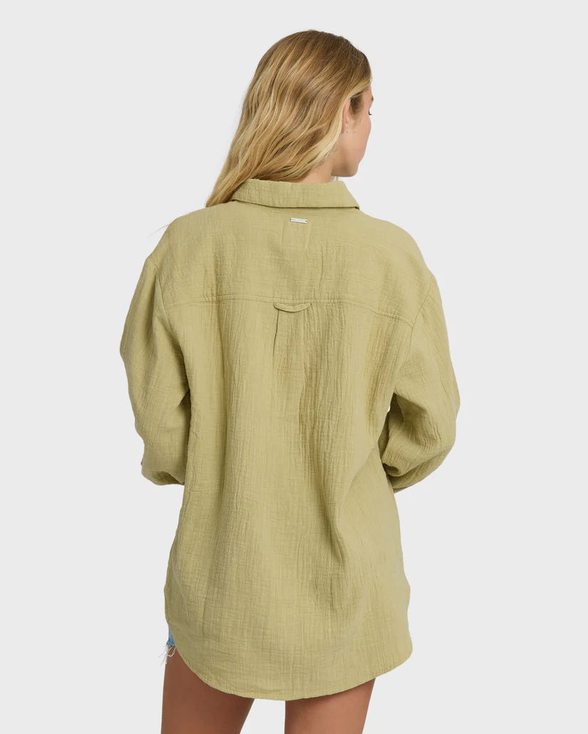 Billabong Women's Wanderer Solid L/S Woven Top