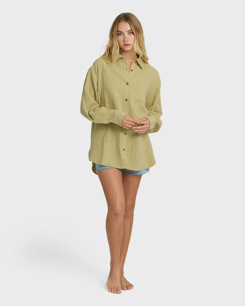 Billabong Women's Wanderer Solid L/S Woven Top