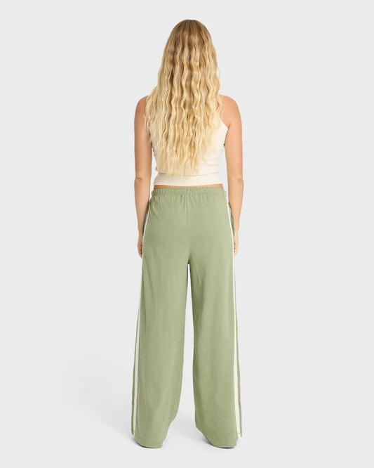 Billabong Women's Wave Stamp Knit Pant