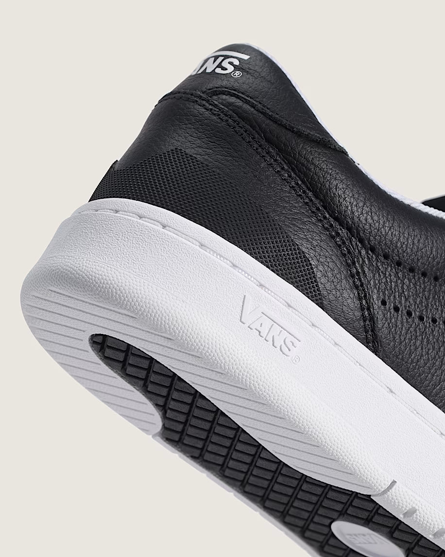 Vans Men's Court Low Shoe