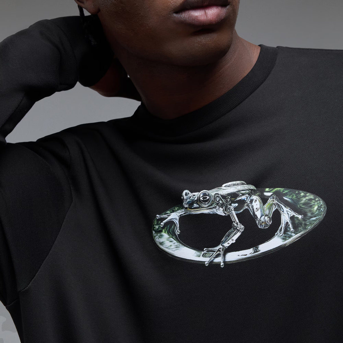 Oakley Men's Animatronic Frog Crewneck Sweatshirt