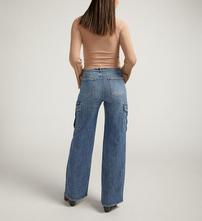 Mid Rise Wide Leg Cargo Jeans