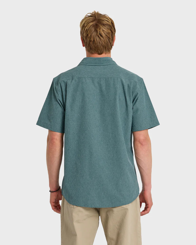 Quiksilver Men's Ridgeport Tech Classic S/S