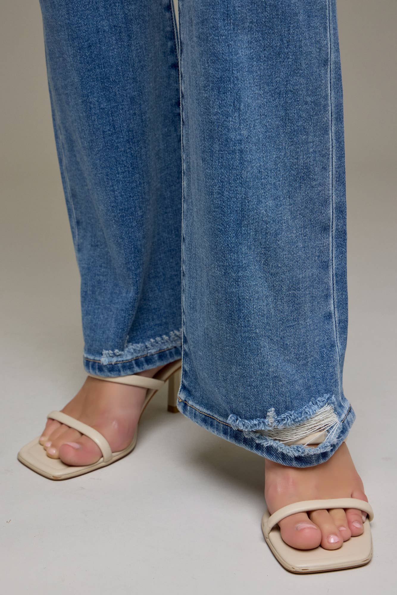 Hidden Women's Ryan Mid Rise Bootcut Jeans