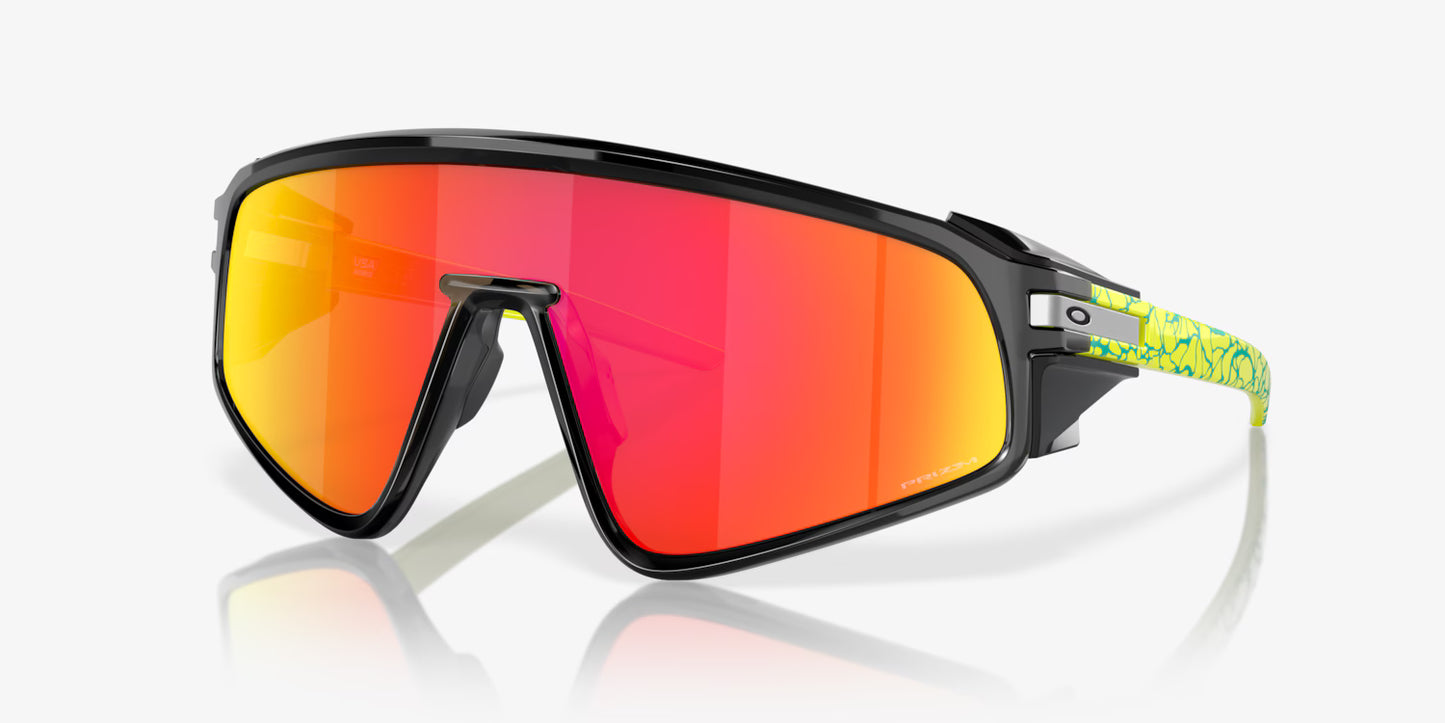 Latch Panel Sunglasses