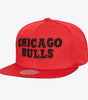 Men's Red Chicago Bulls Meshed Up Snapback Hat
