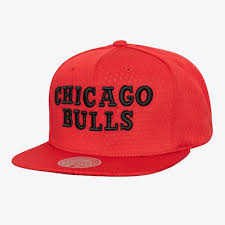 Men's Red Chicago Bulls Meshed Up Snapback Hat