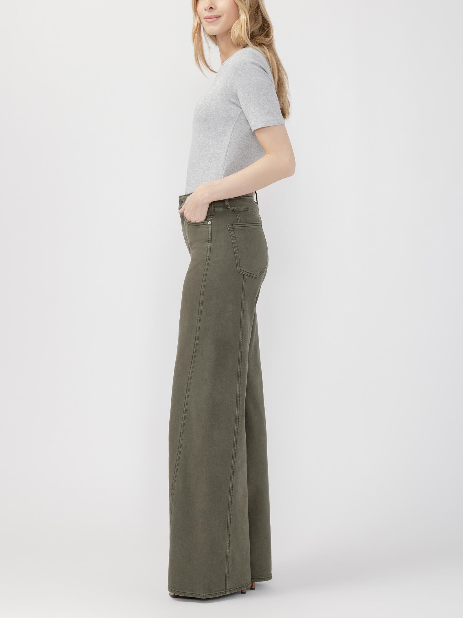 Silver Women's Isbister Wide Leg Jean