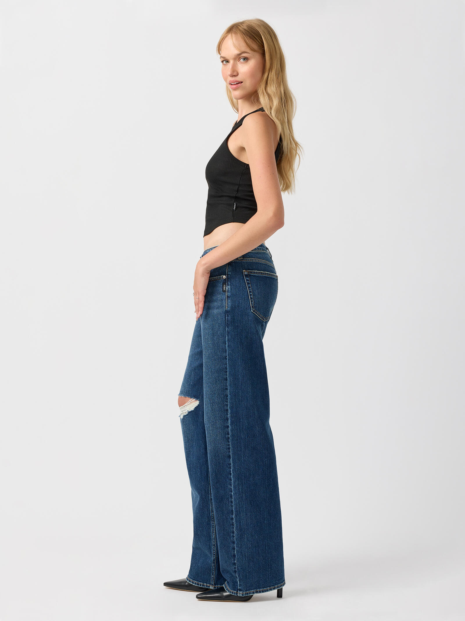 Silver Women's Islington Loose and Low Straight Leg Jean